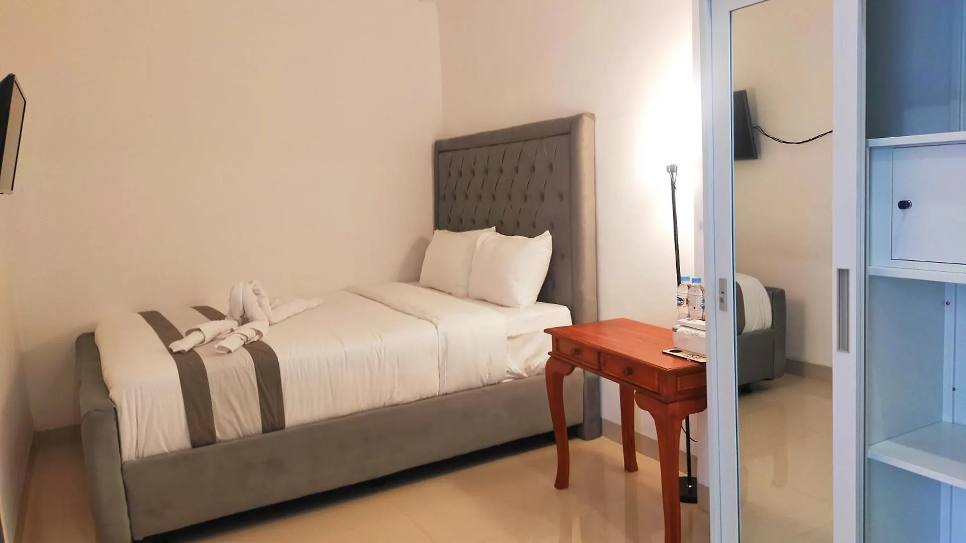 Homestay Carstenzs Home Kuta Kuta  Indonesia
